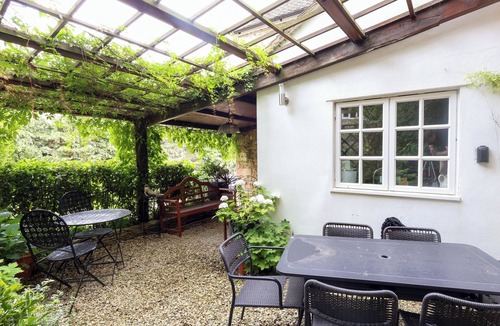 Malmesbury Cottage | 2 bedroom accommodation in Malmesbury