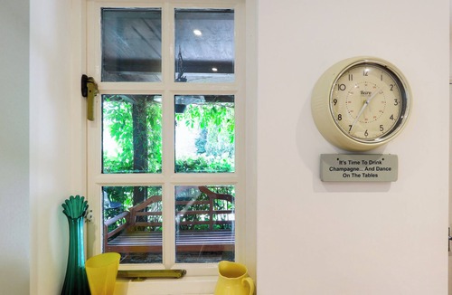 Malmesbury Cottage | 2 bedroom accommodation in Malmesbury