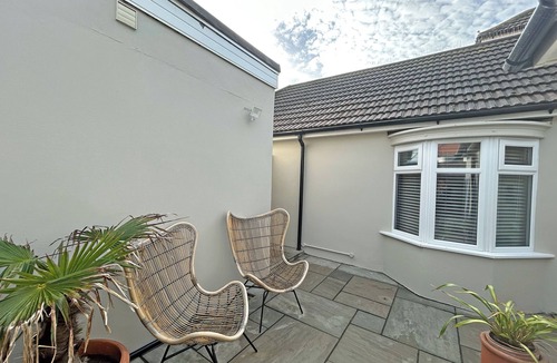 Peacehaven Cottage | 2 bedroom accommodation in Peacehaven