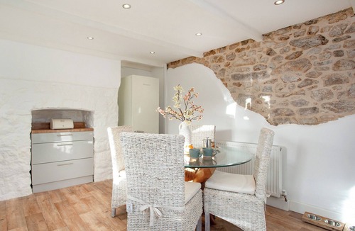 Boscundle Cottage | 2 bedroom accommodation in St Austell