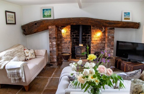 Handley Cottage | 2 bedroom accommodation in Tattenhall