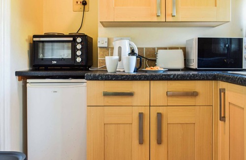 Helston Cottage | 2 bedroom accommodation in The Lizard