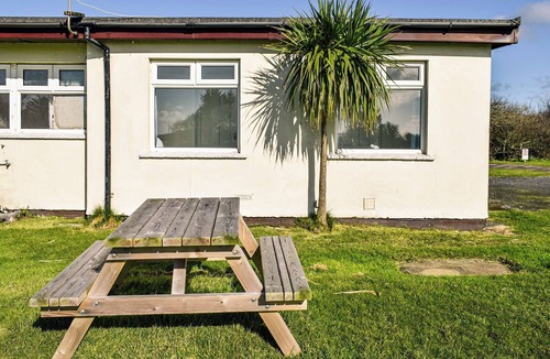 Helston Cottage | 2 bedroom accommodation in The Lizard