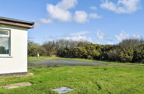 Helston Cottage | 2 bedroom accommodation in The Lizard