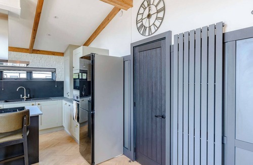 Newton Grange Ski Chalet | 2 bedroom accommodation in Ashbourne