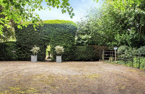 North Perrott Cottage | 2 bedroom accommodation in Crewkerne