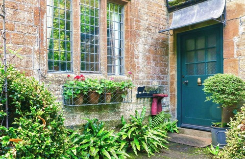 North Perrott Cottage | 2 bedroom accommodation in Crewkerne