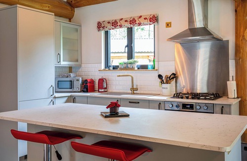 Overton-on-dee Ski Chalet | 2 bedroom accommodation in Ellesmere