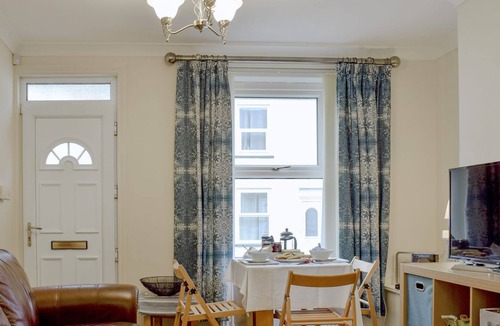 Harrogate Cottage | 2 bedroom accommodation in Starbeck, near Harrogate