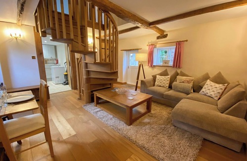Ashford Cottage | 2 bedroom accommodation in Hothfield