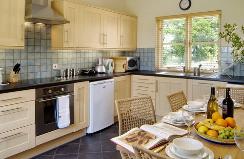 Clopton Cottage | 2 bedroom accommodation in Clopton, near Kettering