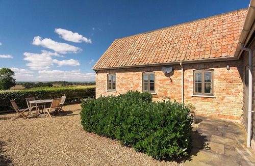 Clopton Cottage | 2 bedroom accommodation in Clopton, near Kettering