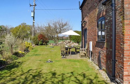 Knutsford Cottage | 2 bedroom accommodation in Knutsford