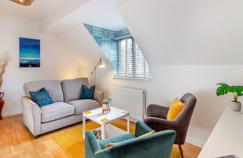 Langstone Cottage | 2 bedroom accommodation in Langstone