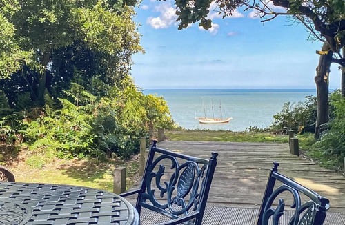 Corton Cottage | 2 bedroom accommodation in Corton, near Lowestoft