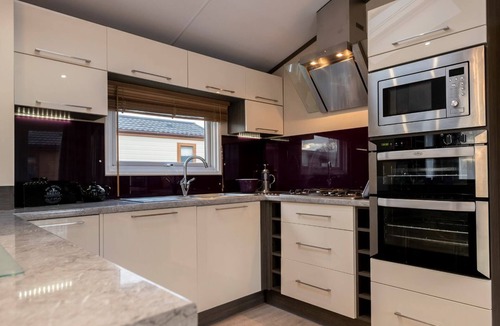 Gisleham Cabin | 2 bedroom accommodation in Lowestoft