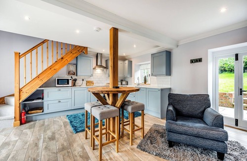 Hammerpot Cottage | 2 bedroom accommodation in North End