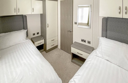 Sproatley House | 2 bedroom accommodation in Sproatley