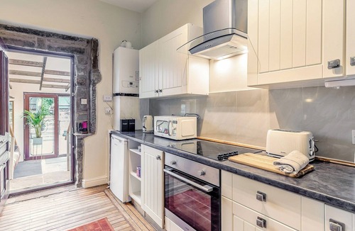 Todmorden Cottage | 2 bedroom accommodation in Todmorden