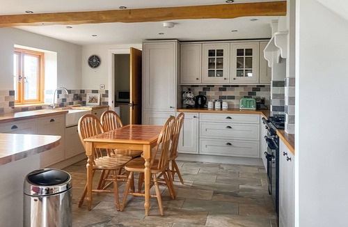 Chepstow Cottage | 2 bedroom accommodation in Chepstow