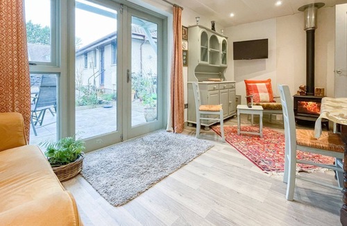 Fortrose Cottage | 2 bedroom accommodation in Fortrose