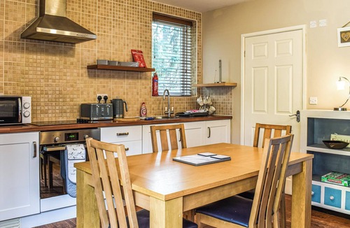 Lixwm Cottage | 2 bedroom accommodation in Walwen, Lixwm