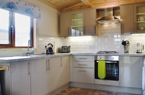 Kingswood Cottage | 2 bedroom accommodation in Bromlow, near Minsterley