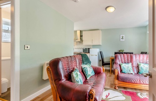 Pentrefelin Cottage | 2 bedroom accommodation in Llandeilo
