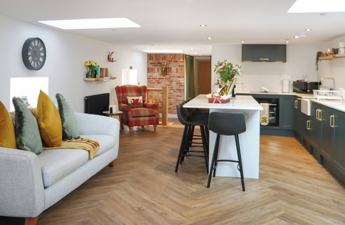 Loughor Cottage | 2 bedroom accommodation in Llanelli