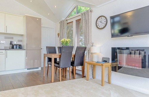 Molleston Ski Chalet | 2 bedroom accommodation in Narberth, Nr Tenby