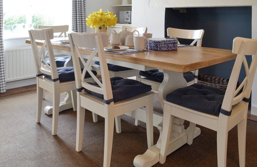 Foxley House | 2 bedroom accommodation in Near Holt