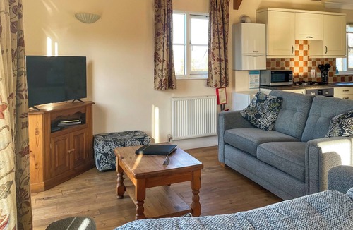 Palgrave Ski Chalet | 2 bedroom accommodation in Palgrave, Diss