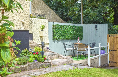 Cosheston Cottage | 2 bedroom accommodation in Pembroke