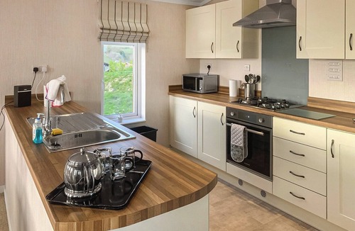 Tunstall Ski Chalet | 2 bedroom accommodation in Tunstall, Richmond