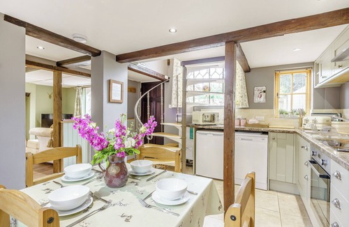 New Forest District Cottage | 2 bedroom accommodation in Ringwood