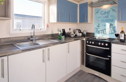 Ringwood House | 2 bedroom accommodation in St. Leonards, Ringwood
