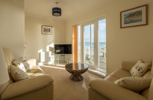 Shanklin Apartment | 2 bedroom accommodation in Shanklin