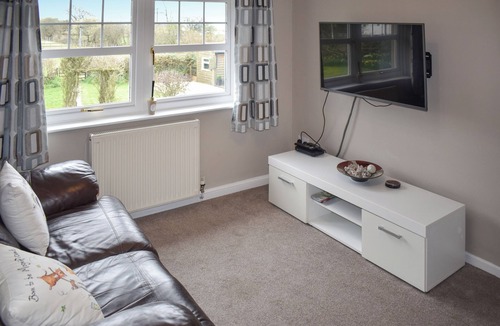 Shebbear Apartment | 2 bedroom accommodation in Shebbear