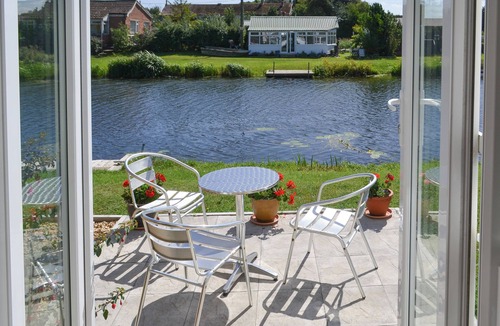 Spalding Cottage | 2 bedroom accommodation in Surfleet