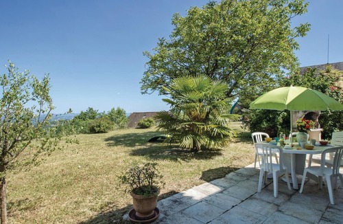 Yssandon House | 2 bedroom accommodation in Yssandon