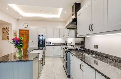 Ashover Cottage | 2 bedroom accommodation in Ashover, near Matlock