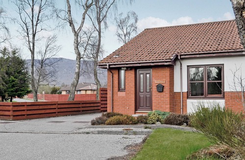 Aviemore Cottage | 2 bedroom accommodation in Dalfaber, Aviemore
