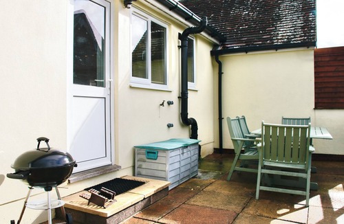 Binsted Cottage | 2 bedroom accommodation in Blacknest, near Alton