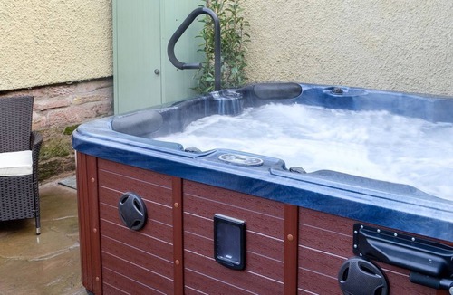 Wing Cottage | 2 bedroom accommodation in Brampton