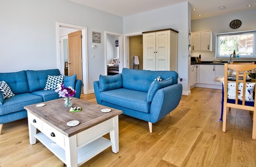 Brixham Apartment | 2 bedroom accommodation in Brixham