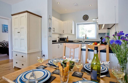 Brixham Apartment | 2 bedroom accommodation in Brixham