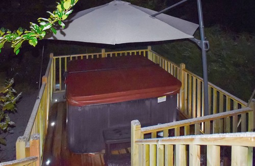 Kinclaven Ski Chalet | 2 bedroom accommodation in Cargill