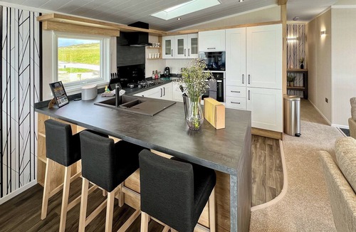 Aberystwyth Ski Chalet | 2 bedroom accommodation in Clarach