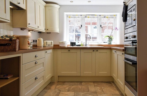 Cullompton Cottage | 2 bedroom accommodation in Kentisbeare, Cullompton