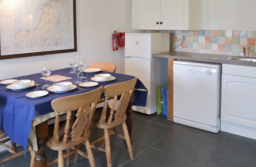 Trebarwith Cottage | 2 bedroom accommodation in Trebarwith, Delabole